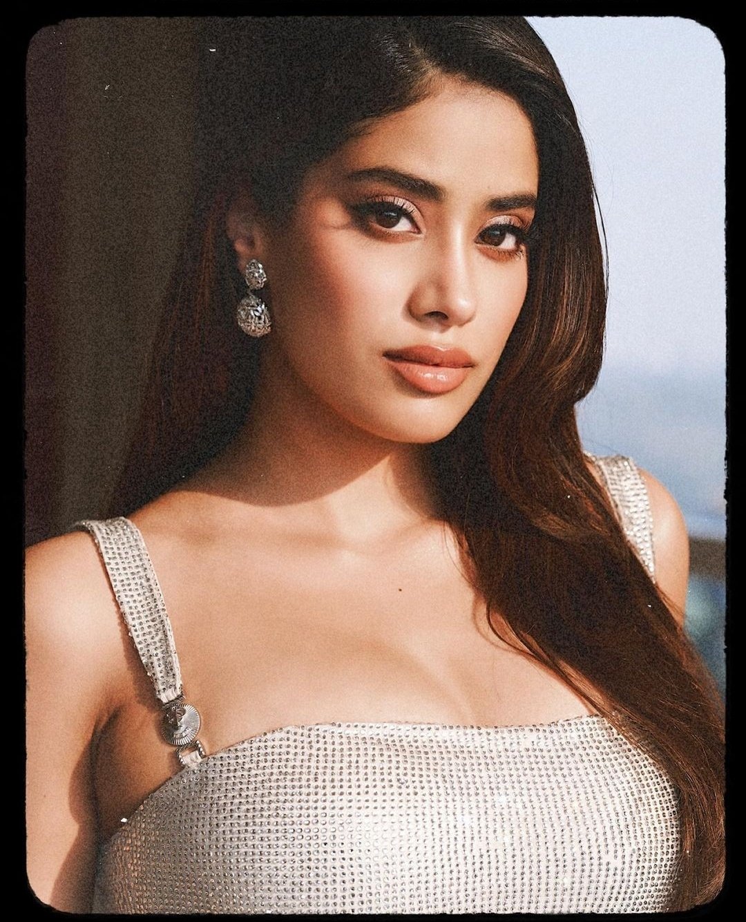 JanhviKapoor  Latest Attractive Images