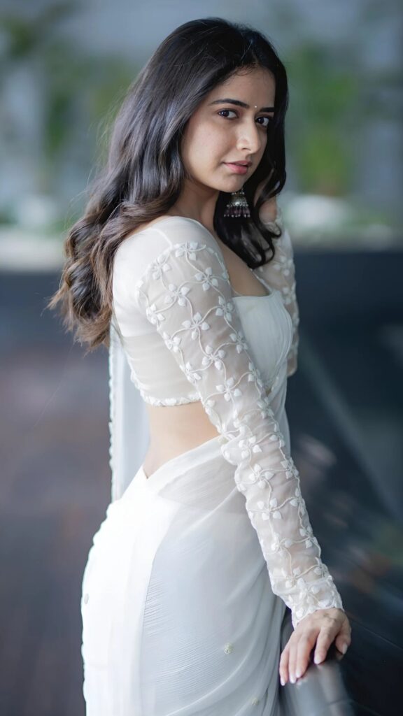 Ashika Ranganath Beautiful Images, Ashika Ranganath Beautiful Photos, Ashika Ranganath Pics, Ashika Ranganath Stills, Ashika Ranganath Pictures, Ashika Ranganath Hot Images, Ashika Ranganath Hot