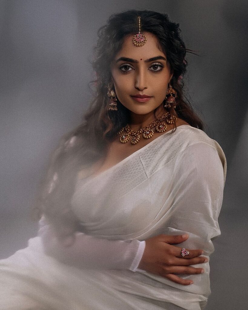 Reba Monica John Images, Reba Monica John Photos, Reba Monica John Stills, Reba Monica John Pics, Reba Monica John Pictures, Reba Monica John Latest Images, Reba Monica John 