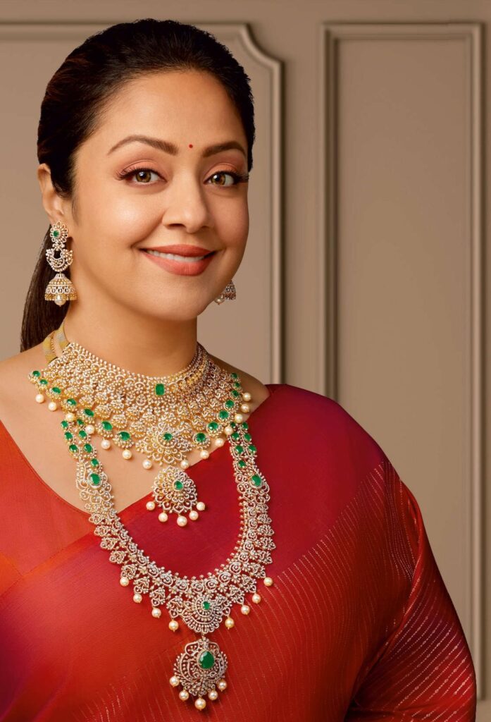 Jyothika Beautiful Images, Jyothika Saree Photos, Jyothika Hot, Jyothika Photos, Jyothika Pics, Jyothika Stills, Jyothika Pictures, Jyothika Images, Jyothika