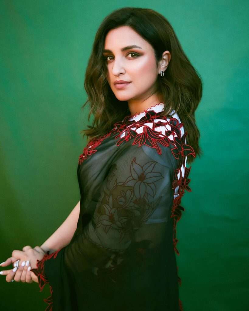 Parineeti Chopra Stunning Images, Parineeti Chopra Images, Parineeti Chopra Photos, Parineeti Chopra Pics. Parineeti Chopra Stills, Parineeti Chopra Pictures, Parineeti Chopra.