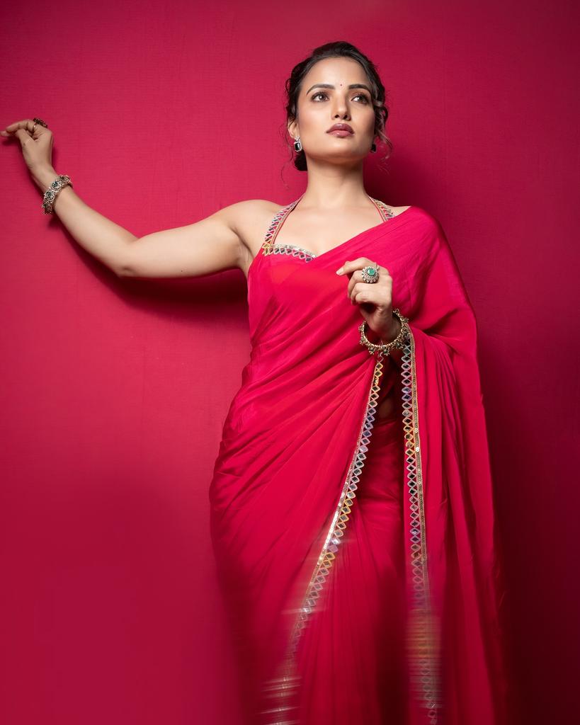 Siri Hanmanth Beautiful Images, Siri Hanmanth Images, Siri Hanmanth Hot Images, Siri Hanumanth Images, Siri Hanumanth Stills, Siri Hanumanth Pictures, Srihan, Siri Hanumanth Hot,