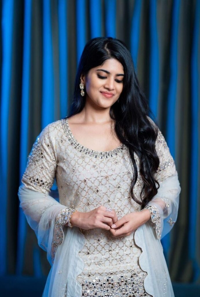 Megha Akash Stunning Images, Megha Akash Photos, Megha Akash Images, Megha Akash Pics, Megha Akash Stills, Megha Akash Hot Images, Megha Akash Pictures, Megha Akash.