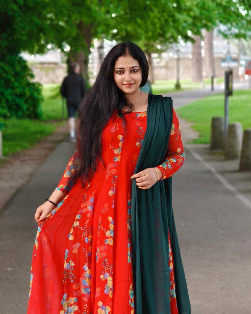 Anu Sithara Beautiful Images, Anu Sithara Images, Anu Sithara Photos, Anu Sithara Pics, Anu Sithara Stills, Anu Sithara Pictures, Anu Sithara Homely Images, Anu Sithara