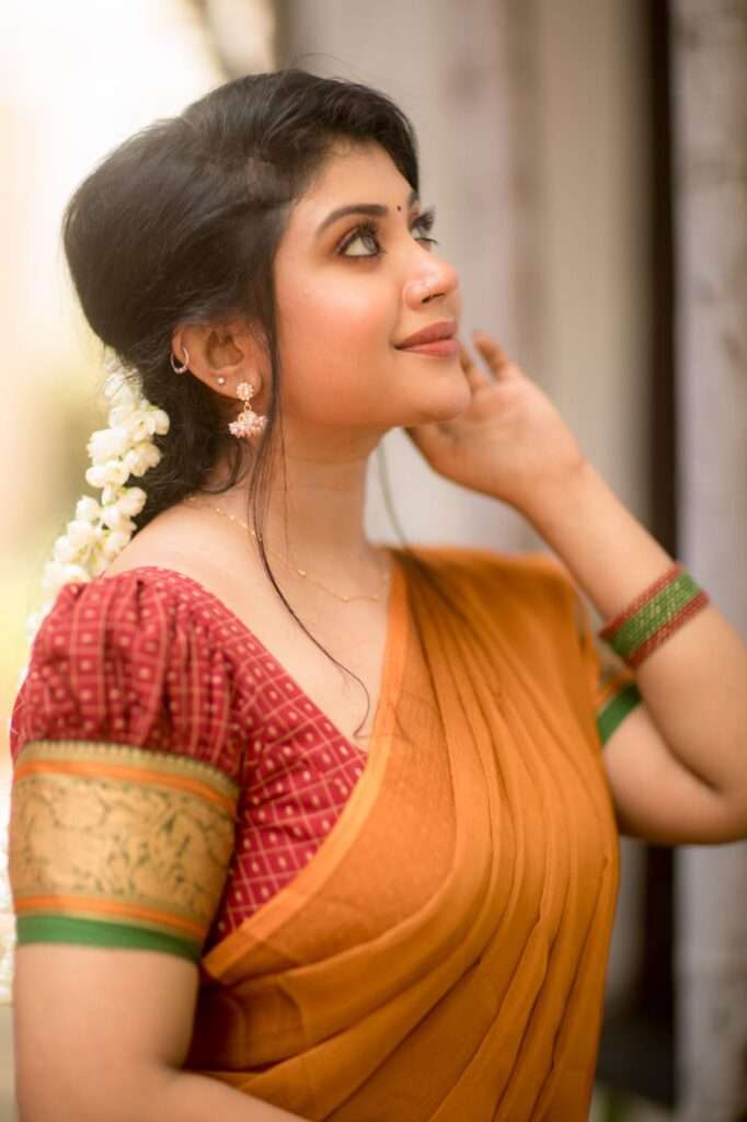 Gayathri Shan Beautiful Images, Gayathri Shan Images, Gayathri Shan Photos, Gayathri Shan Pics, Gayathri Shan Stills, Gayathri Shan Pictures, Gayathri Shan