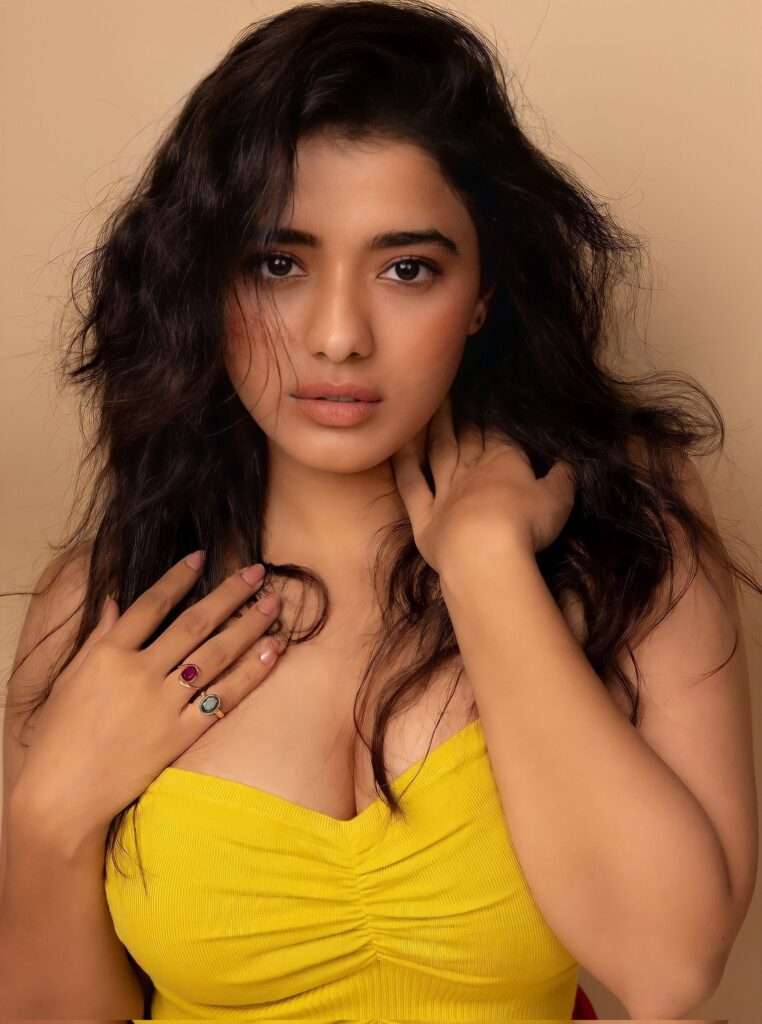 Ketika Sharma Stunning Images, Ketika Sharma Images, Ketika Sharma Photos, Ketika Sharma Pics, Ketika Sharma Stills, Ketika Sharma Pictures, Ketika Sharma.