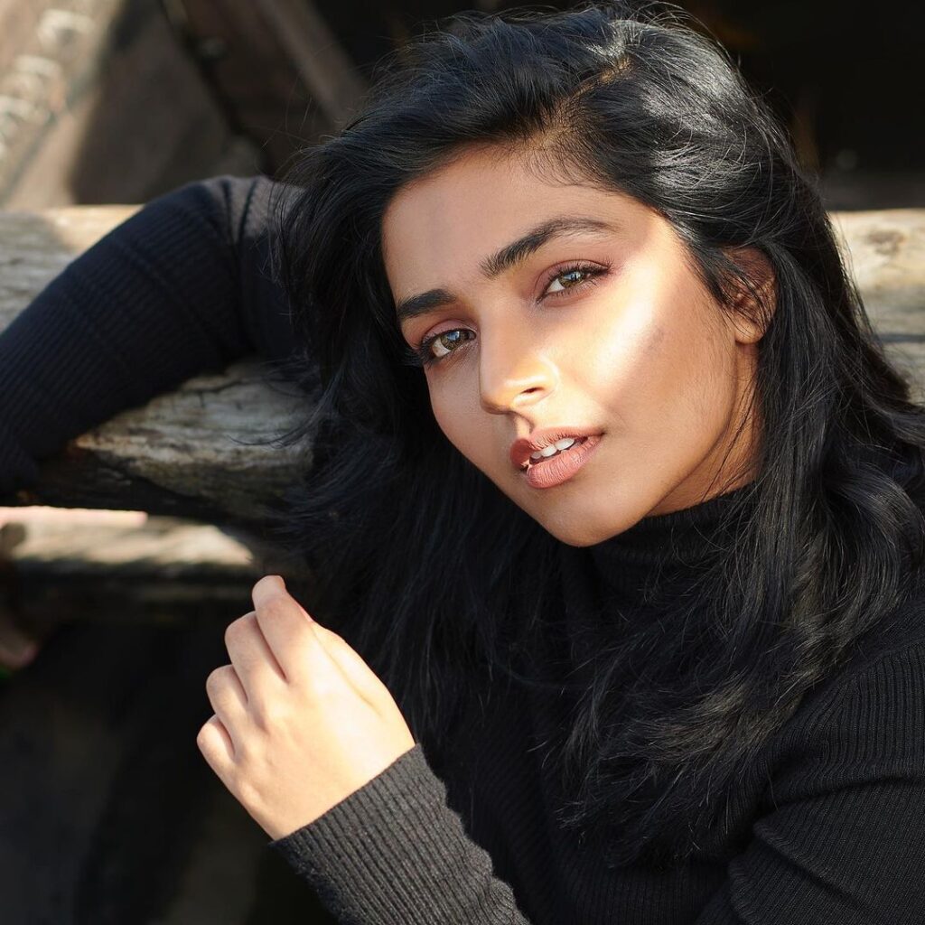 Rajisha Vijayan Beautiful Images, Rajisha Vijayan Stunning Images,  Rajisha Vijayan Pics, Rajisha Vijayan Images, Rajisha Vijayan Hot, Rajisha Vijayan stills, Rajisha Vijayan Pictures, Rajisha Vijayan.