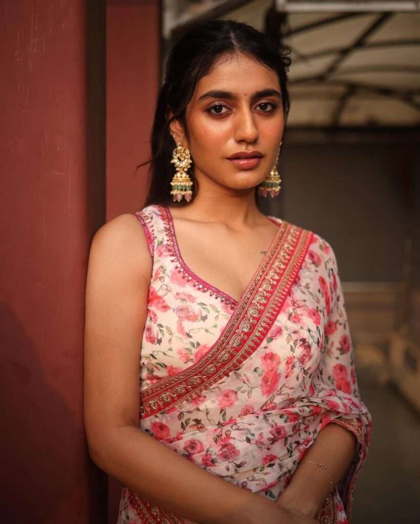 Priya Prakash Varrier Stunning Images, Priya Prakash Varrier Images, Priya Prakash Varrier Photos, Priya Prakash Varrier Pics, Priya Prakash Varrier Stills, Priya Prakash Varrier Pictures, Priya Prakash Varrier.