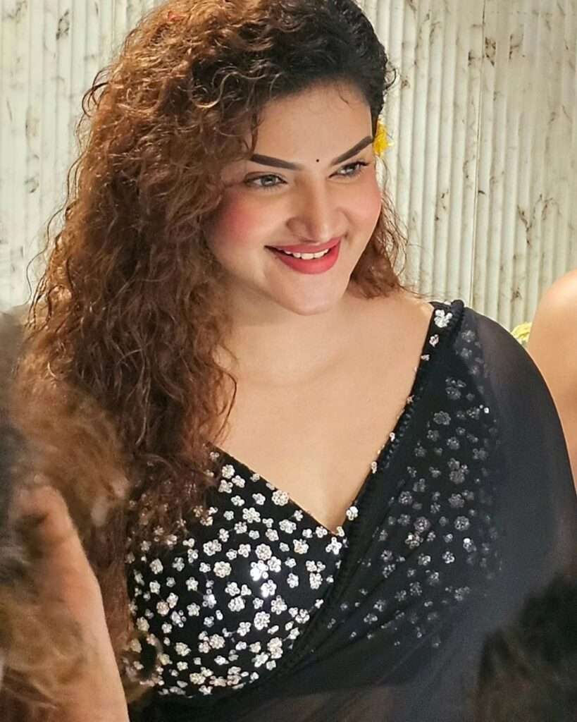 Honey Rose Beautiful Images, Honey Rose Images, Honey Rose Pictures, Honey Rose Photos, Honey Rose Stills, Honey Rose Pics, Honey Rose Glamorous images, Honey Rose.