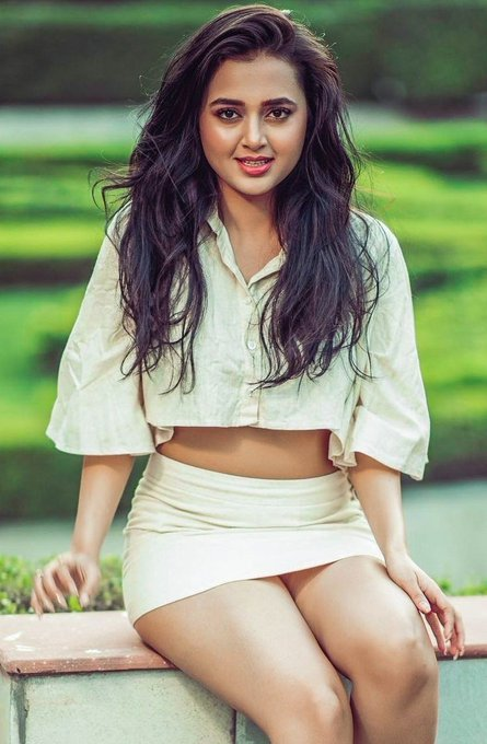 Tejasswi Prakash Images, Tejasswi Prakash Photos, Tejasswi Prakash Stills, Tejasswi Prakash Pics, Tejasswi Prakash Photo Gallery, Tejasswi Prakash Pictures, Tejasswi Prakash.