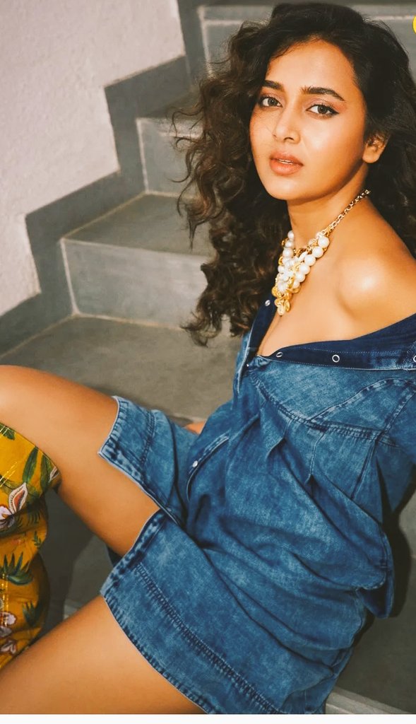 Tejasswi Prakash Images, Tejasswi Prakash Photos, Tejasswi Prakash Stills, Tejasswi Prakash Pics, Tejasswi Prakash Photo Gallery, Tejasswi Prakash Pictures, Tejasswi Prakash.