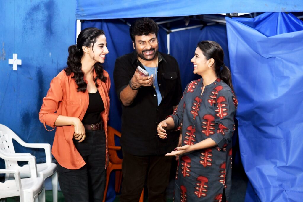 VenkyAnil3 Team with Megastar Chiranjeevi, Venkatesh with Chiranjeevi, Meenakshi Chaudhary and Aishwarya rajesh with Chiranjeevi, Vishwambhara, VenkyAnil3 Movie