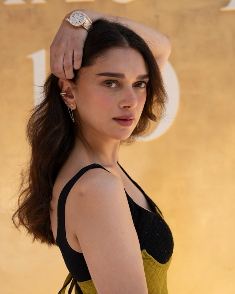 Aditi Rao Hydari Family, Aditi Rao Hydari Age, Aditi Rao Hydari Height, Aditi Rao Hydari Husband, Aditi Rao Hydari Children, Aditi Rao Hydari Father, Aditi Rao Hydari Mother, Aditi Rao Hydari,