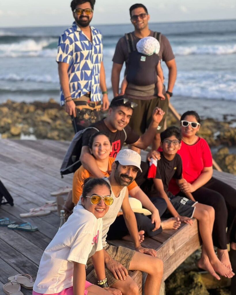 Fahadh Faasil Family, Fahadh Faasil Age, Fahadh Faasil Height, Fahadh Faasil Wife, Fahadh Faasil Children, Fahadh Faasil Father, Fahadh Faasil Mother, Fahadh