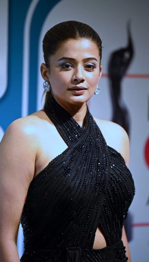 Priyamani Family, Priyamani Age, Priyamani Height, Priyamani Husband, Priyamani Children, Priyamani Father, Priyamani Mother, Priyamani DOB, Priyamani,