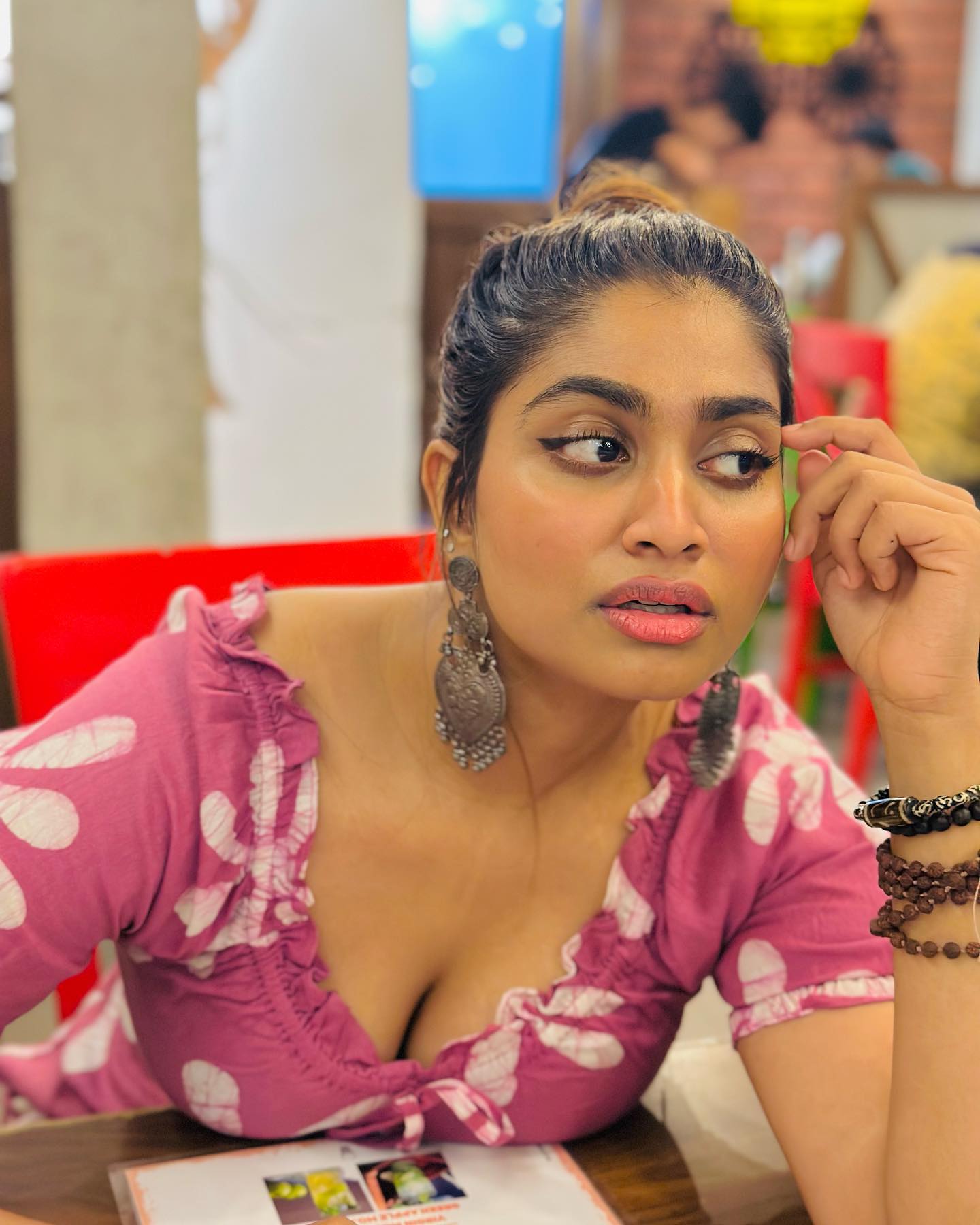 Shivani Narayanan Family, Shivani Narayanan Age, Shivani Narayanan Height, Shivani Narayanan Husband, Shivani Narayanan Father, Shivani Narayanan Mother, Shivani Narayanan,