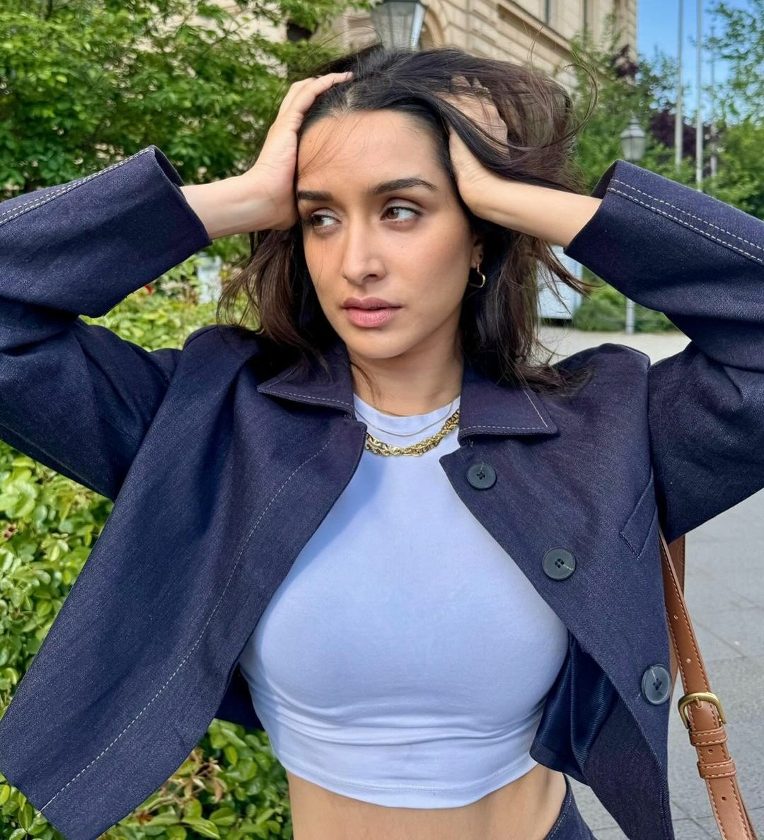 Shraddha Kapoor Family, Shraddha Kapoor Age, Shraddha Kapoor Height, Shraddha Kapoor Father, Shraddha Kapoor Mother, Shraddha Kapoor Brother, Shraddha Kapoor