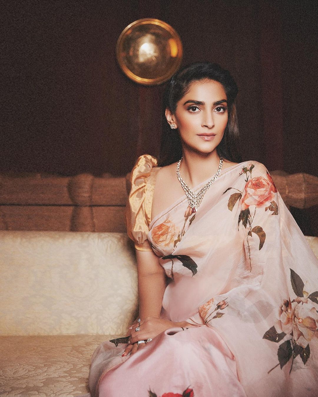 Sonam Kapoor Family, Sonam Kapoor Age, Sonam Kapoor Height, Sonam Kapoor Husband, Sonam Kapoor Children, Sonam Kapoor Father, Sonam Kapoor Mother, Sonam Kapoor Sister, Sonam Kapoor Brother, Sonam Kapoor,